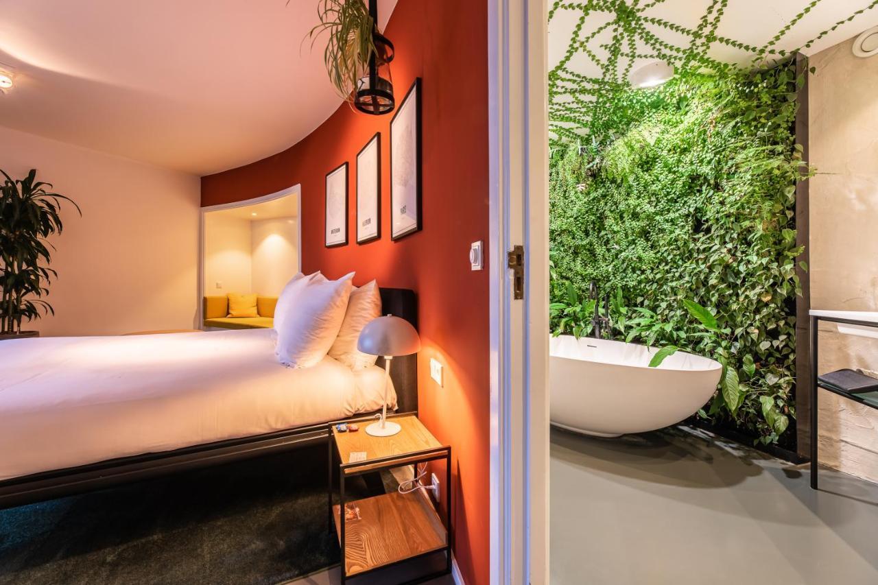 Gooiland Hotel ヒルフェルスム エクステリア 写真
